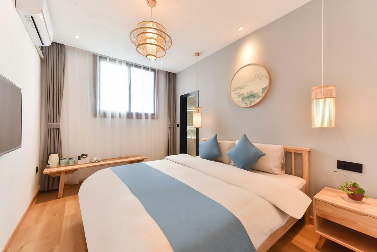 Yifangyan - Tingyuan Qingshe Hostel Fenghuang Bagian luar foto