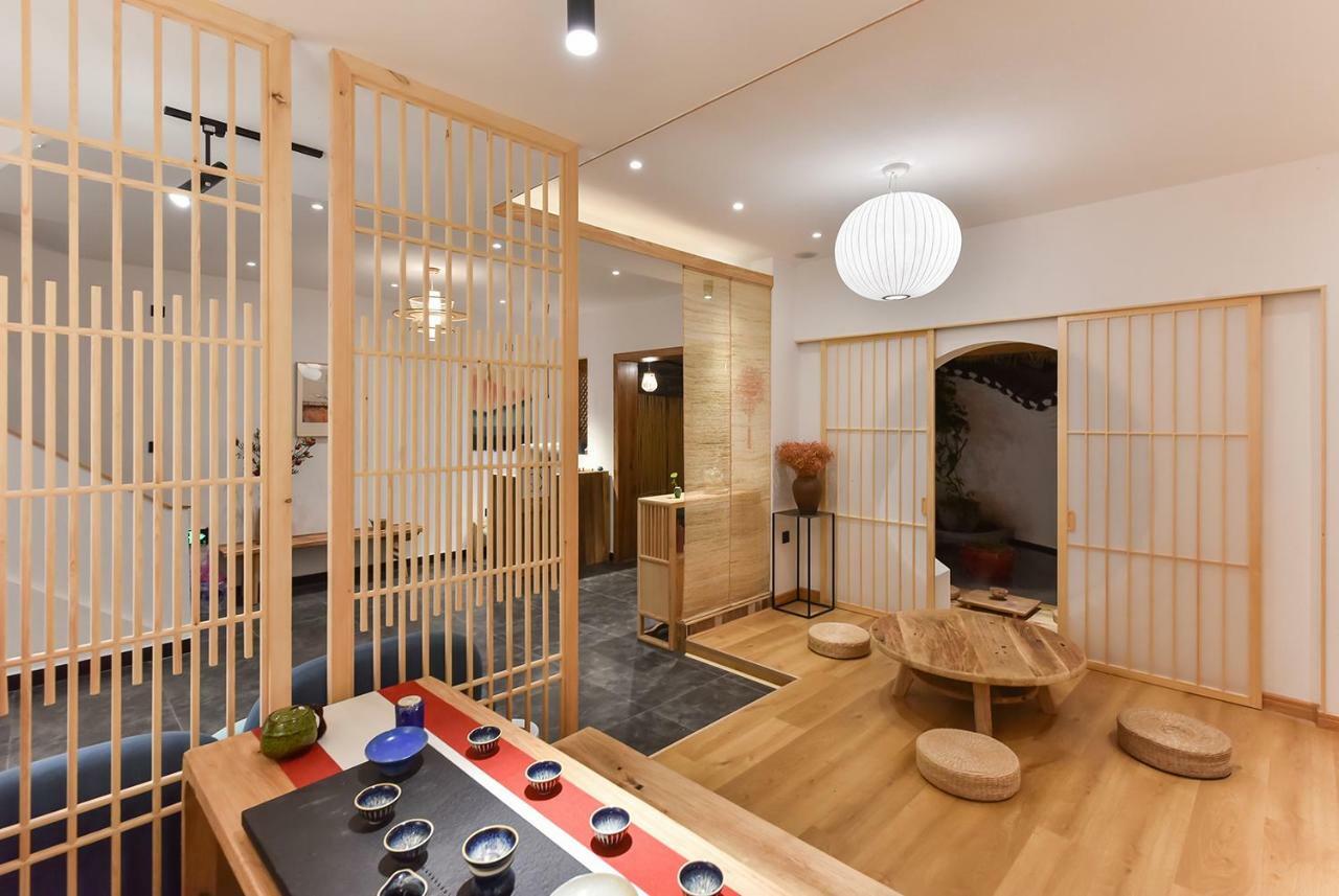 Yifangyan - Tingyuan Qingshe Hostel Fenghuang Bagian luar foto